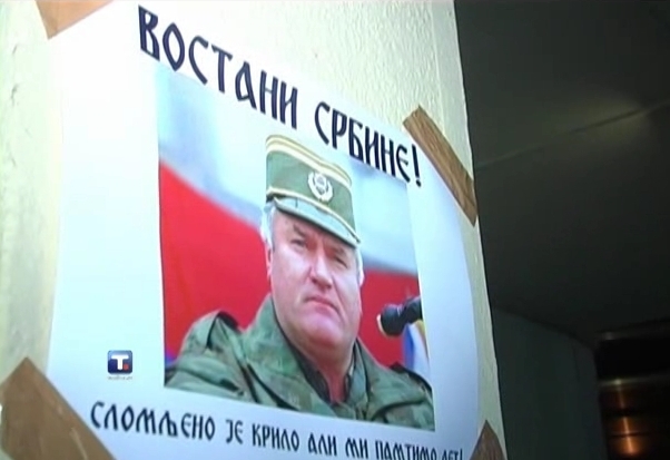 Plakati sa likom Mladića na ulicama Banjaluke