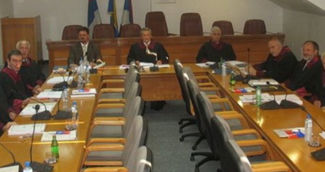 Ustavni sud RS-a dao zeleno svjetlo za Dodikov referendum!
