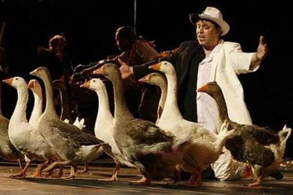 opera-dom za vešanje