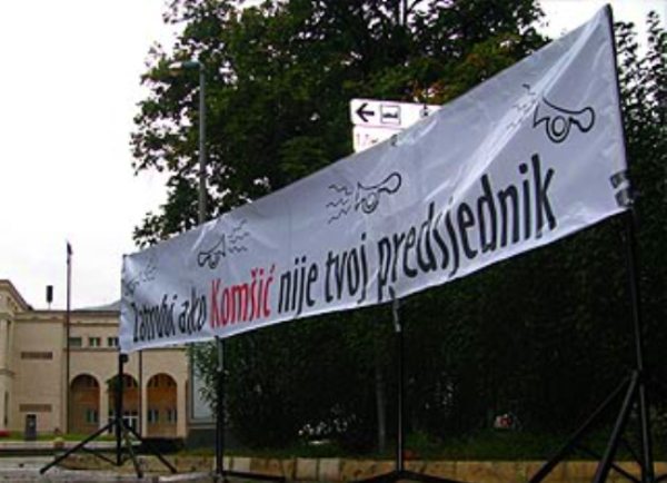 zatrubi komsic2