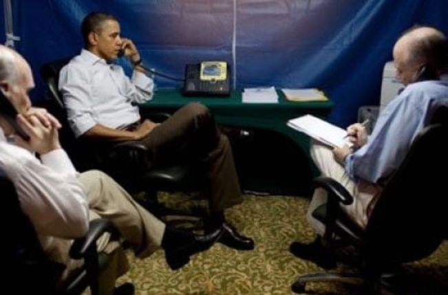 obama u šatoru prati stanje u libiji