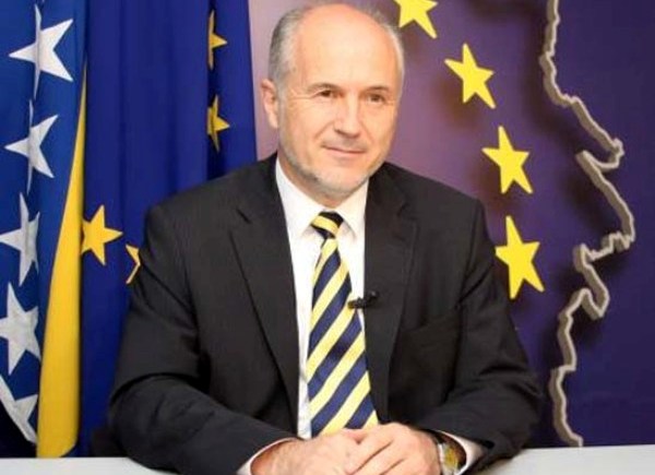 Valentin Inzko_3