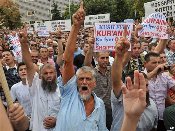 kosovo protesti