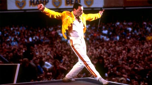 Freddie Mercury; foto: Glowfus.com