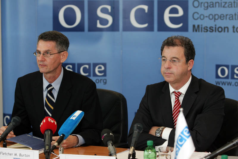 fletcher m burton i serge brammertz