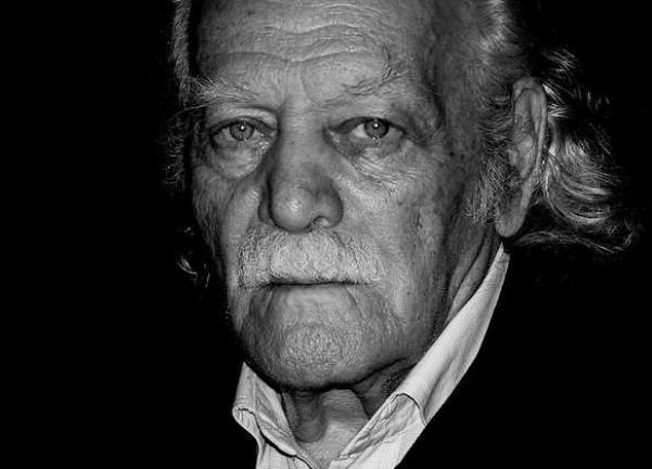 manolis glezos