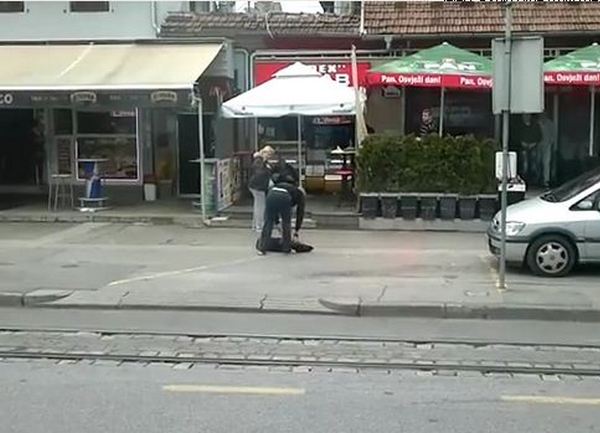 nasilnik pas