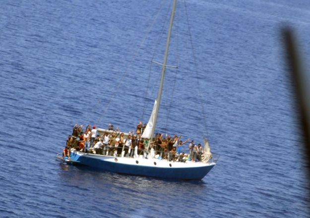 U luku Gruž stiglo 65 azijsko-afričkih ilegalnih imigranata