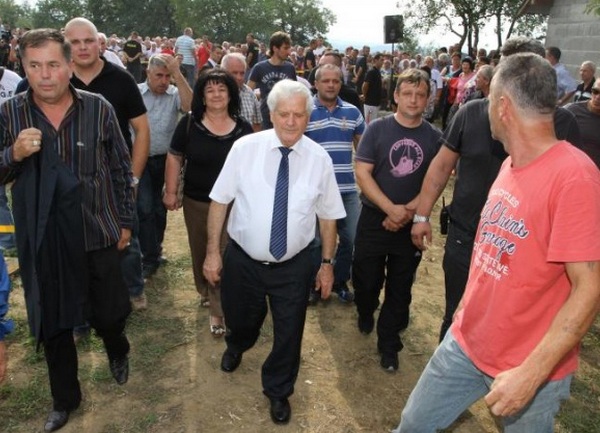 Fikret Abdić Babo - doček u Velikoj Kladuši