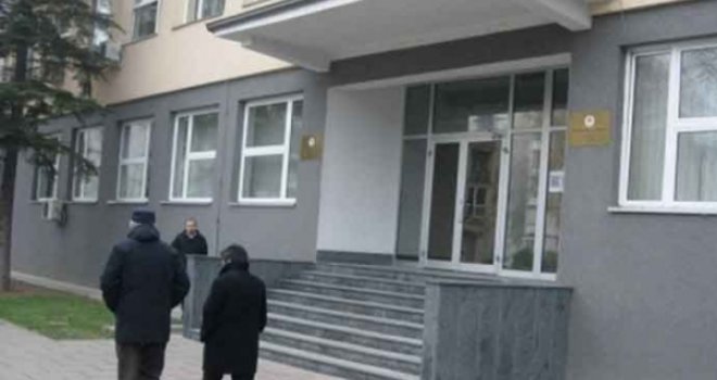 Nakon mjesec dana skrivanja predao se ubica Vanje Panića