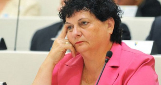 Otpremnina Dušanke Majkić kap koja je prelila čašu: Uskoro istraga protiv petnaestak poslanika?