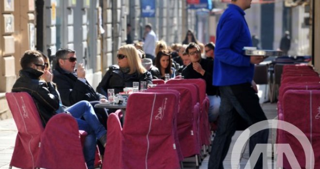 Ovo su najčešća prezimena u BiH: Preko 28.000 Hodžića, a zatim slijede...