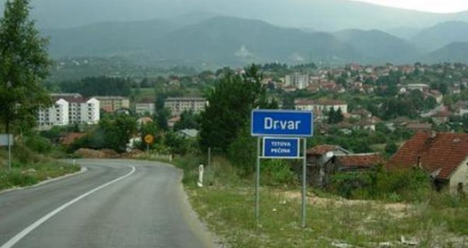 Tuga u Drvaru: Četrnaestogodišnjak svirao električnu gitaru pa umro od strujnog udara