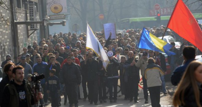 Novi masovni protesti u Tuzli: 30. jula građani ponovo izlaze na ulice!