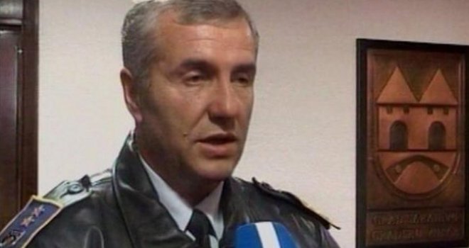 Komesaru Ćosiću, odgovorite javnosti ko je pustio Sanjina Sefića da pobjegne preko granice?!