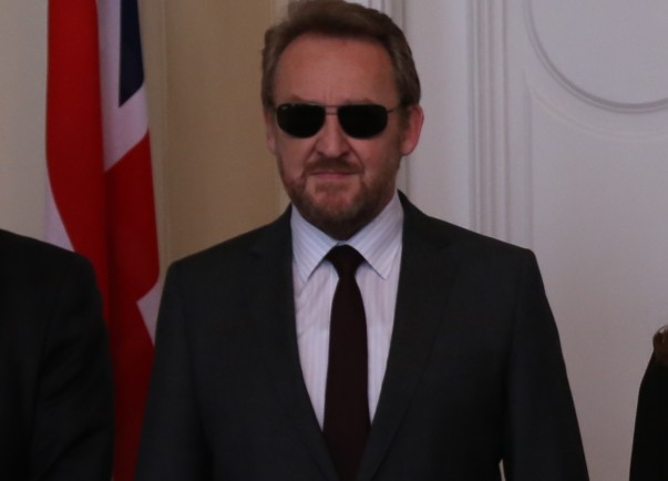 Bakir Izetbegović - sunčane naočale/ foto: AA