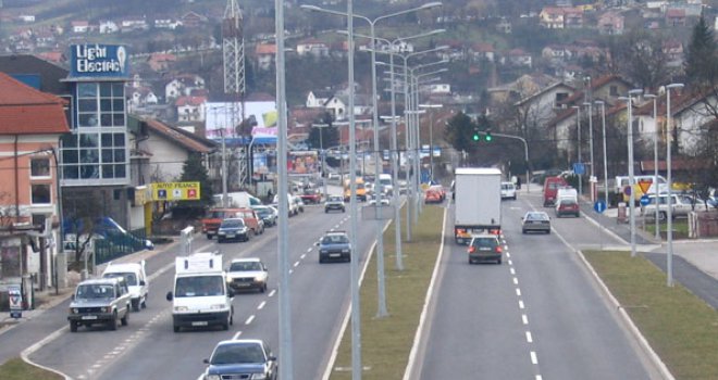 Zbog visokih temperatura preporučuje se putovanje u večernjim ili jutarnjim satima