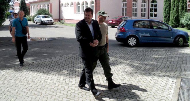 Mensur Peljto ispitan i zadržan u Tužilaštvu Brčko distrikta