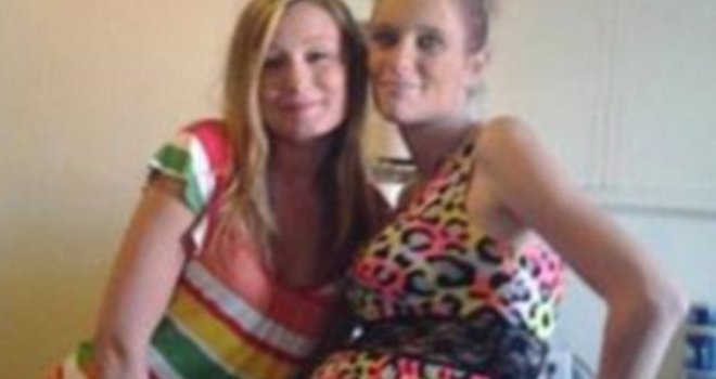 Trudnica zbog ovog selfieja na Facebooku završila u zatvoru!