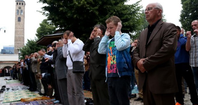Muslimani moraju pokazati šta islam jeste, a odustati od dokazivanja šta nije