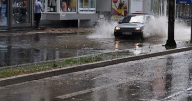 Građani, oprez: Evo gdje se sutra očekuju obilne padavine!