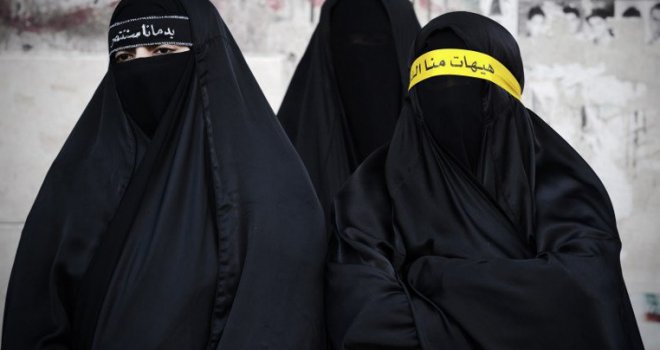 Islamisti objavili vodič za žene: Udaja sa devet godina, uvijek na usluzi muškarcima-gospodarima...