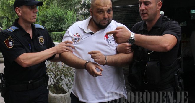 Podignuta optužnica protiv Damira Delića: Razoružao policajce, oduzeo im automobil, pa se dao u 'filmski bijeg'