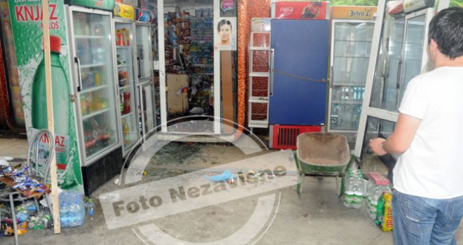 Bačena bomba u kiosk, eksplozija uznemirila Banjalučane