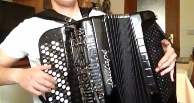 Crnogorski muzičar uhvaćen u pokušaju krijumčarenja oružja