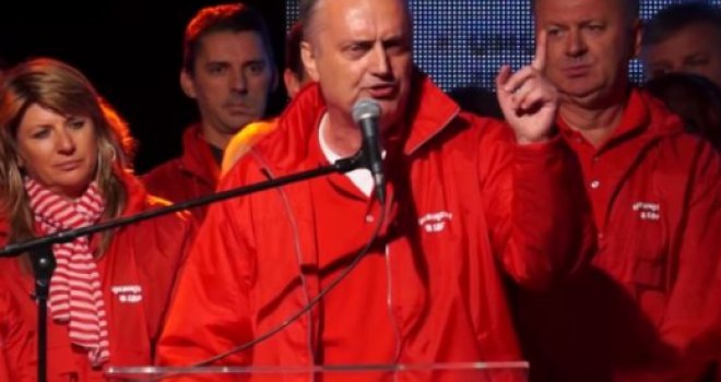 Lagumdžija: Bio pijan ili drogiran, ovo znam - BiH nema šansi za napredak dok se ne vrati korijenima ljevice i Titu!