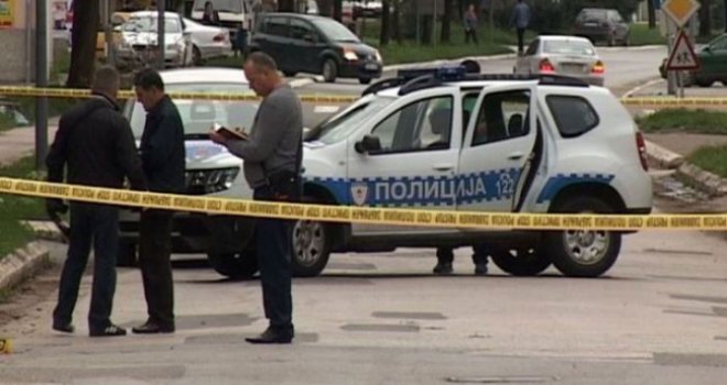 Velika policijska akcija: Pretresi zbog sumnje da je nabavljeno oružje za napad na institucije RS-a