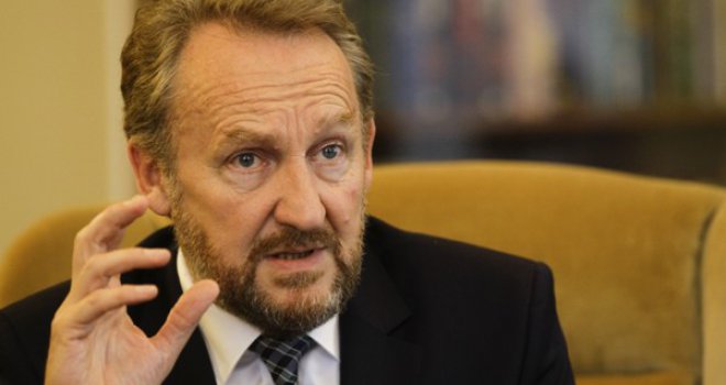 SDA neće koalirati sa SBB-om, u obzir dolazi samo Demokratska fronta!