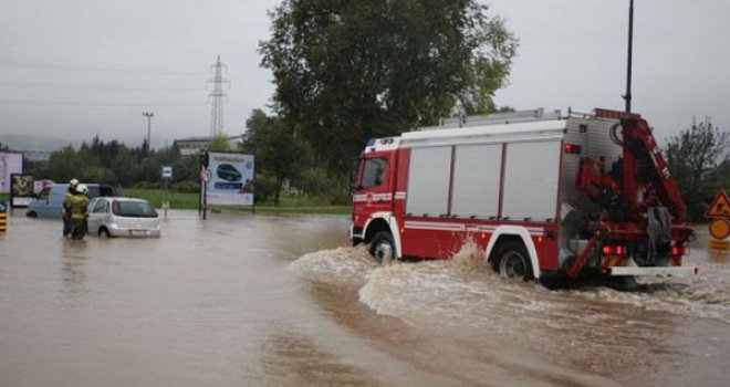 Strašno nevrijeme i u Sloveniji, Ljubljana pod vodom...