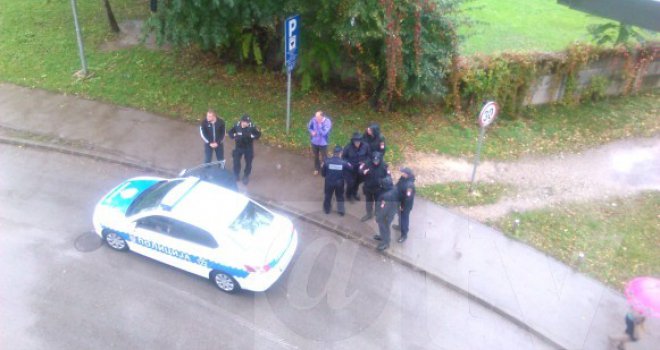 Policijska potjera u centru Banjaluke: Svađa u saobraćaju prerasla u masovnu tuču!