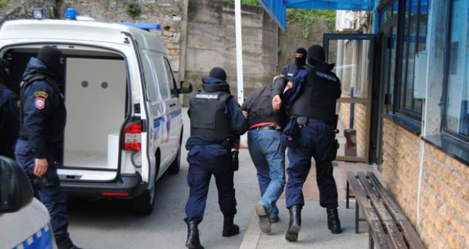 Pokušali ubiti poznatog sarajevskog advokata, policija tragediju spriječila u zadnji tren