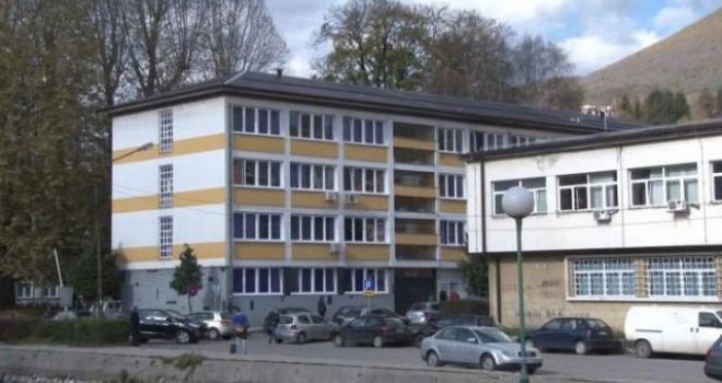 Medicinski tehničar u Travniku dilao drogu