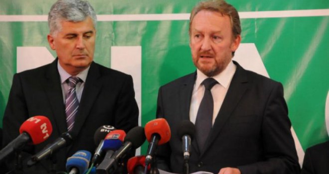 Sastanak predstavnika SDA, HDZ-a i DF-a, očekuje se postizanje sporazuma o programskim principima