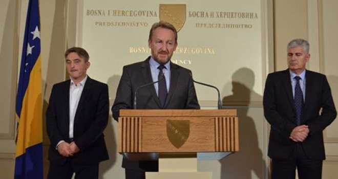 Pročitajte sporazum koji su danas potpisali Izetbegović, Čović i Komšić: Hoće li ostati samo mrtvo slovo na papiru?