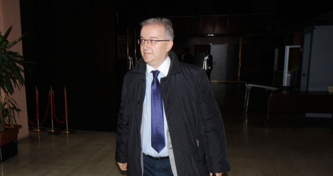 Hoffmann, Ibrić i Pejičić suspendovani zbog zloupotrebe položaja