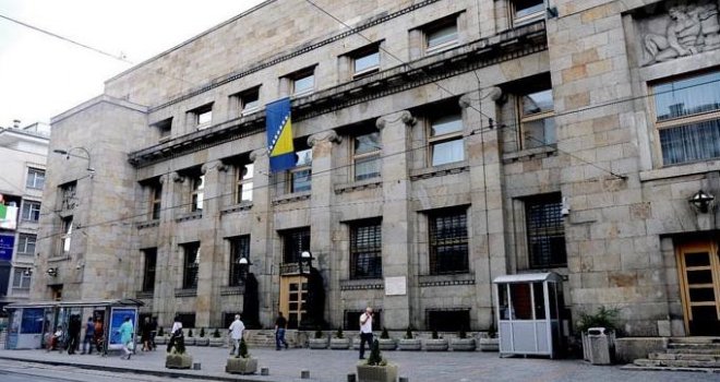 Analitičari upozoravaju: Dodikov prijedlog bi urušio jedino stabilno – konvertibilnu marku