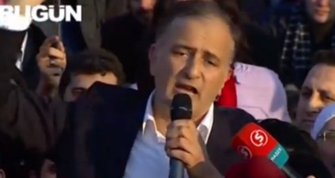 Urednik kojeg Erdogan proganja: Turska je osramoćena pred cijelim svijetom, niko ovdje više nije siguran