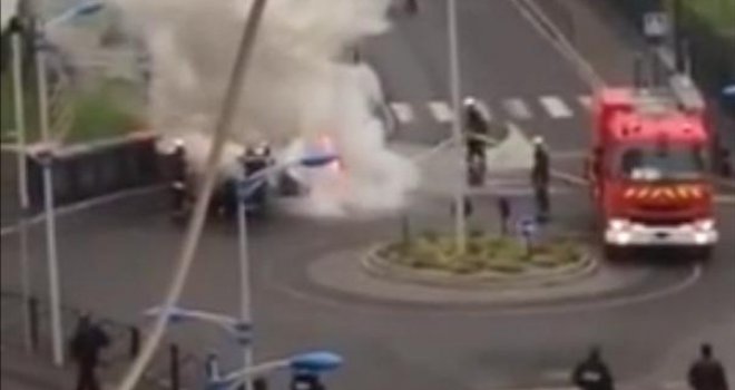 Novi napad u Parizu? Ispred sinagoge eksplodirao parkirani automobil