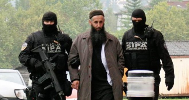 Novi zakon dozvoljava oduzimanje pasoša: Ko ode u džihad, tamo će i ostati!