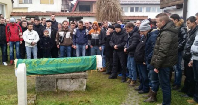 Shrvani roditelji otkrivaju pozadinu stradanja njihove kćerke: Naša Amila se ubila!