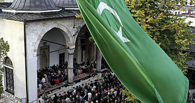 Na ovim prostorima tradicija muslimana je zelena, a ne crna zastava