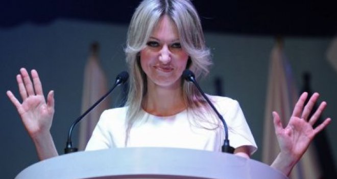 Moguća poljska predsjednica ima taktiku: Preuzet ću inicijativu i pozvat ga telefonom!