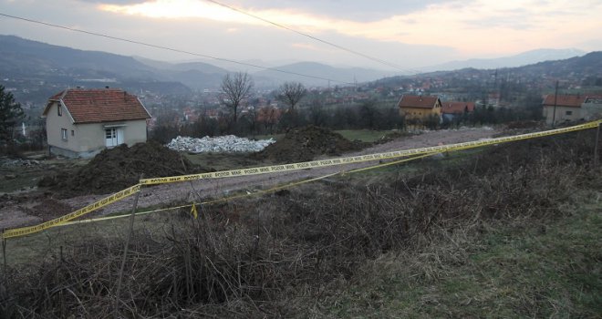 Zbog zakopanih vreća s bombama zaustavljena gradnja autoputa kod Zenice