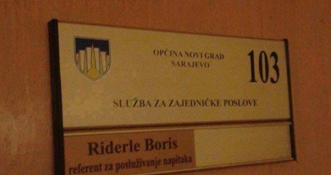 Skandalozno: Znate li da poreskim novcem plaćate i 'referente za posluživanje napitaka'?