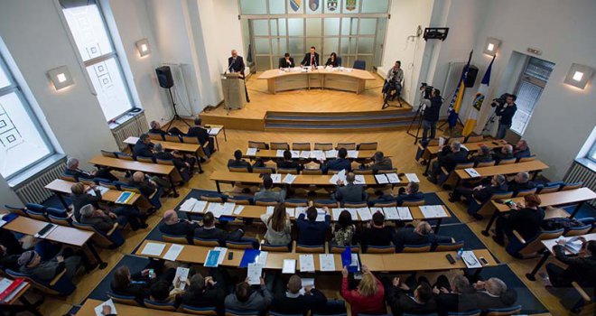 Ako žele uplatu doprinosa, umjetnici će bez naknade morati učestvovati u kulturnim manifestacijama