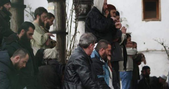 Žive li bh. muslimani 'komunistički, reducirani islam' i zašto su imami tolerantni prema vehabijama?